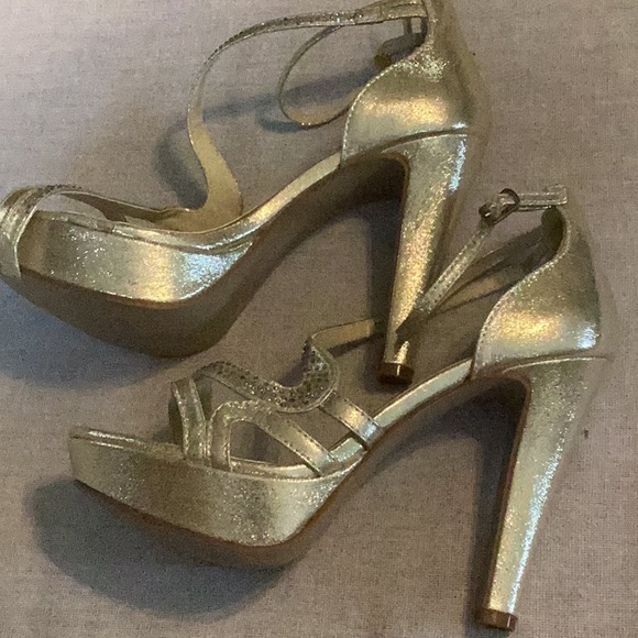 NWT Touch Ups shoes - Picture 5 of 10